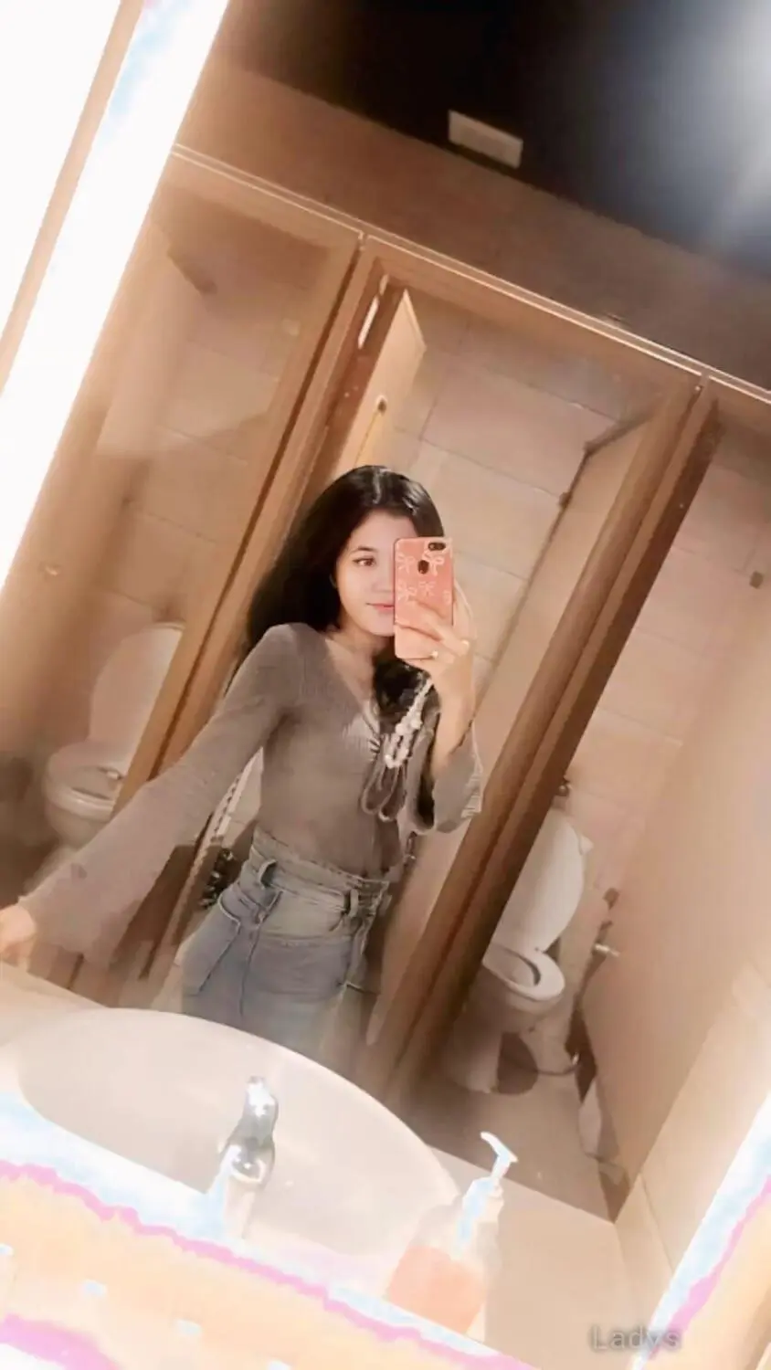 Cathrine, 24 years ebony escorts girl, height 160 sm, Weight  kg, bedpage Jakarta