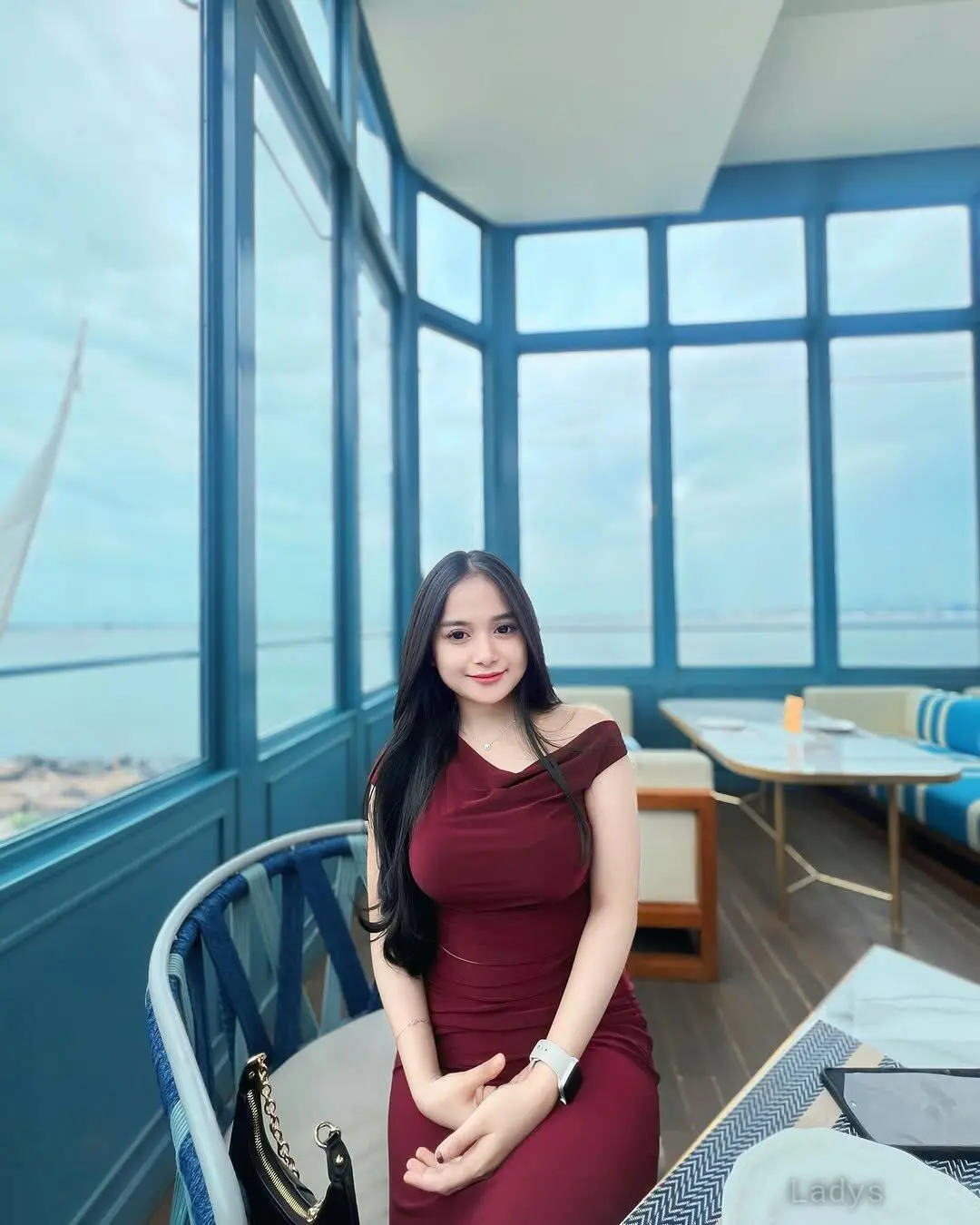 Viona,  years ebony escorts girl, height  sm, Weight  kg, bedpage Jakarta
