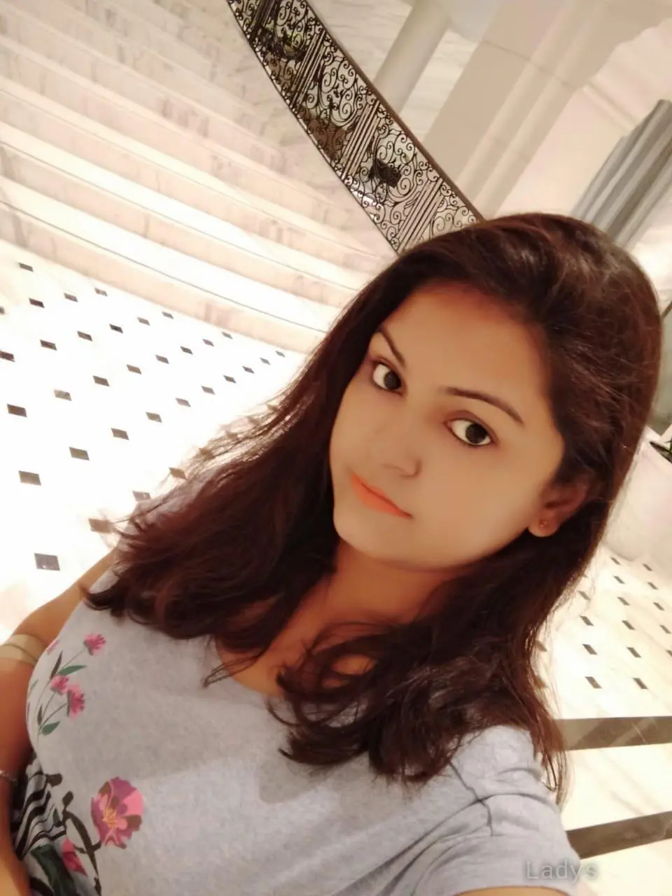Annie, 21 years ebony escorts girl, height 154 sm, Weight  kg, bedpage Kolkata
