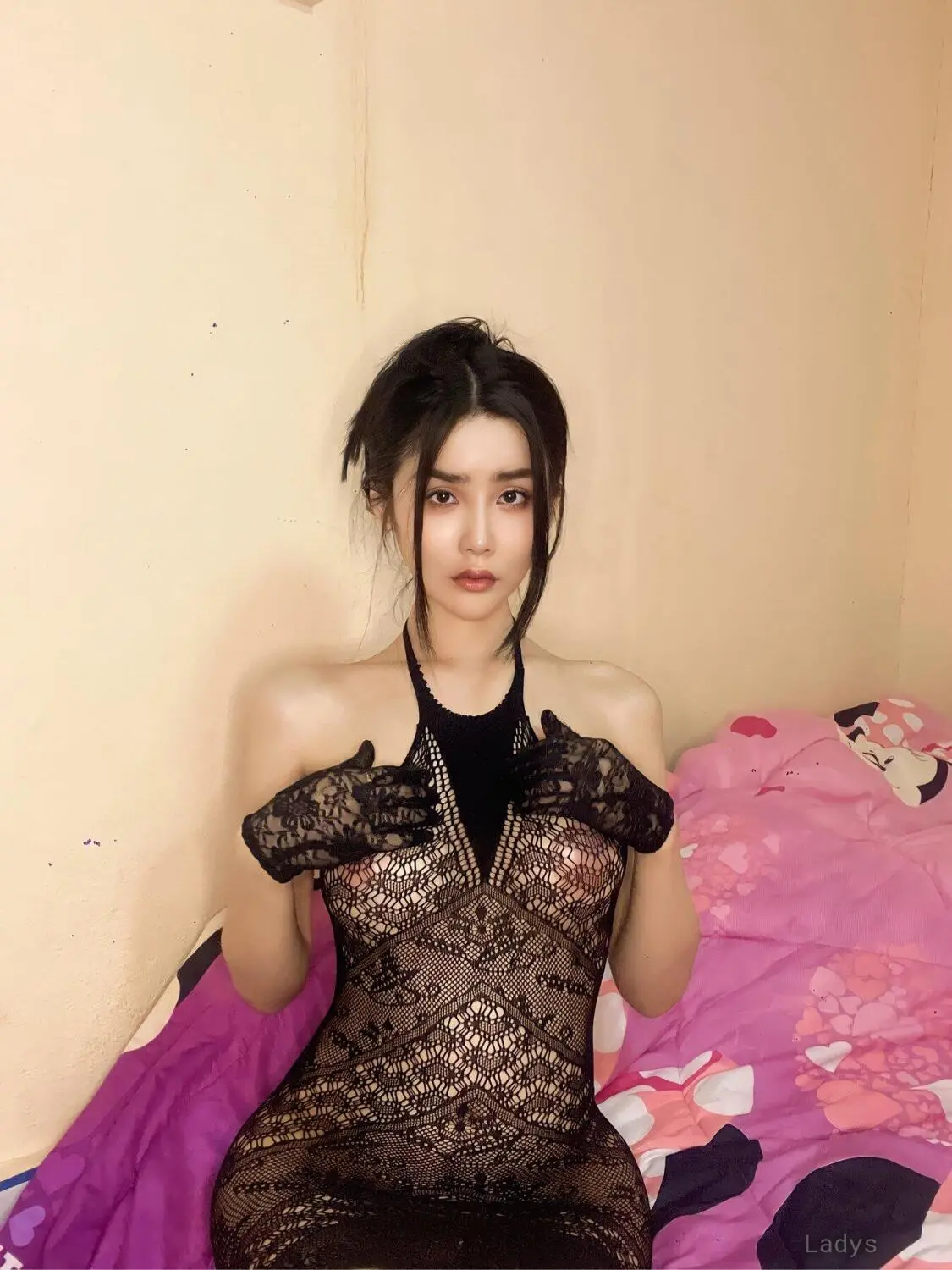 Ling, 26 years ebony escorts girl, height 168 sm, Weight  kg, bedpage Kuala Lumpur