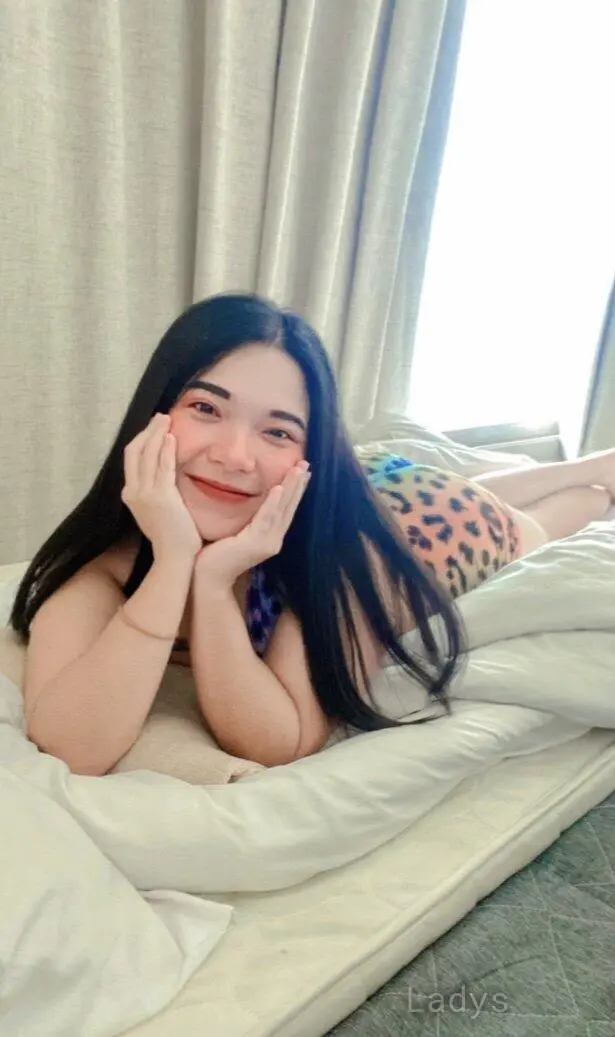 May,  years ebony escorts girl, height  sm, Weight  kg, bedpage Manama