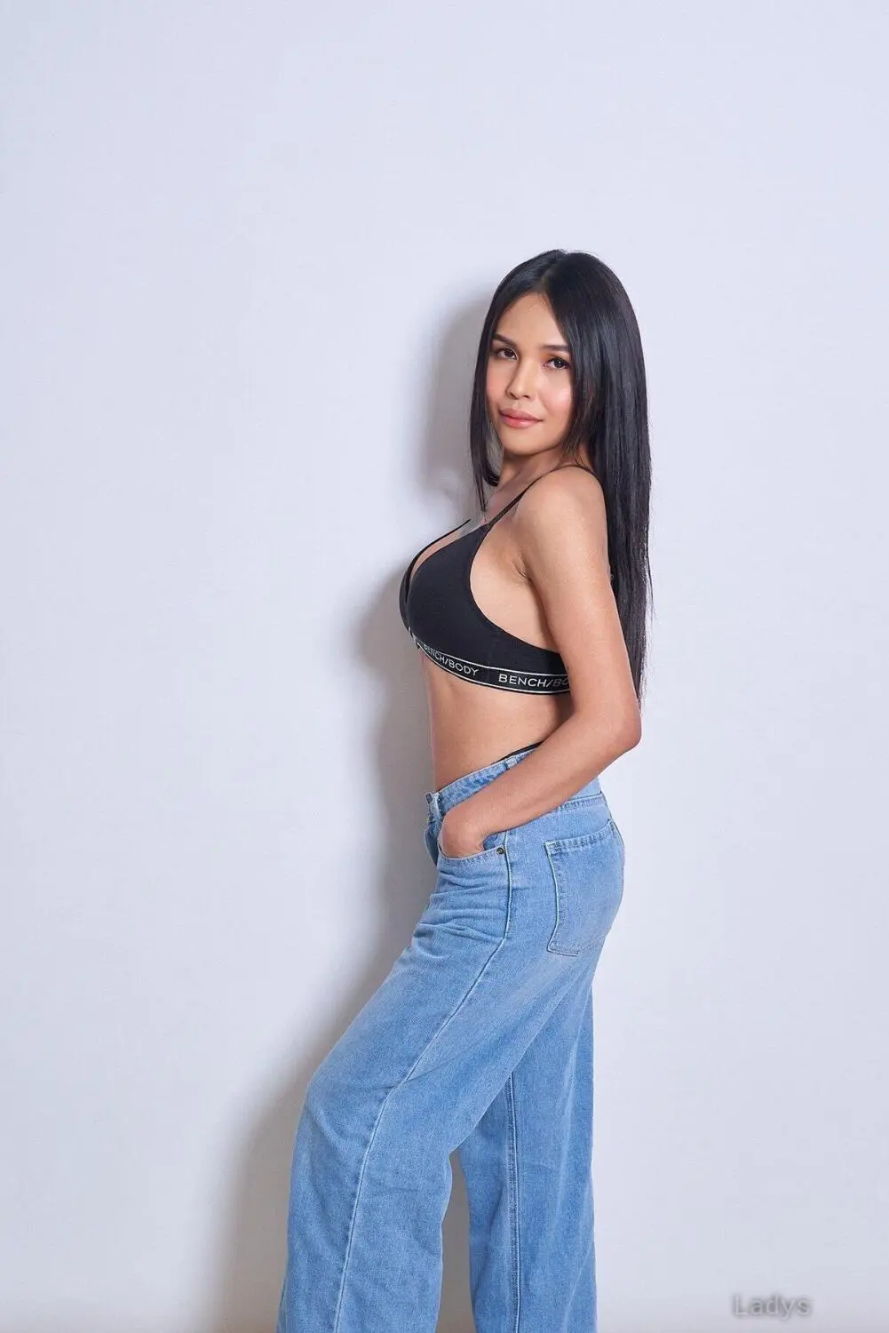 Celestine, 22 years ebony escorts girl, height 157 sm, Weight  kg, bedpage Manila