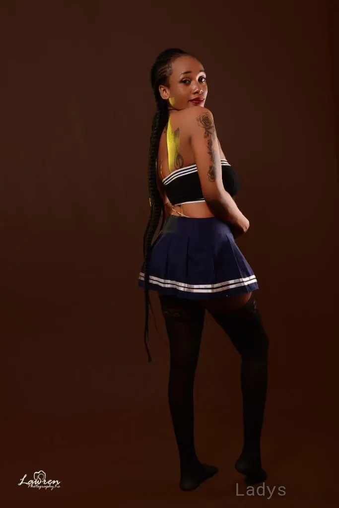 Daria, 22 years ebony escorts girl, height 160 sm, Weight  kg, bedpage Nairobi