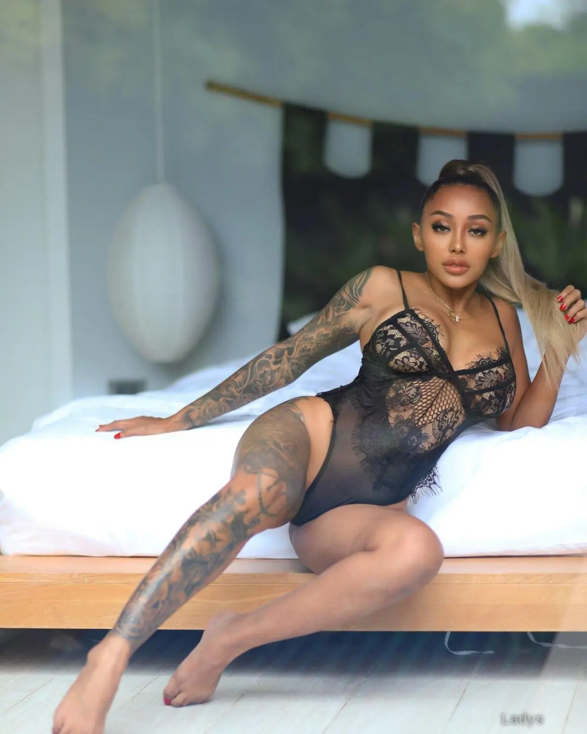 Nicky, 28 years ebony escorts girl, height 156 sm, Weight kg, bedpage Phuket