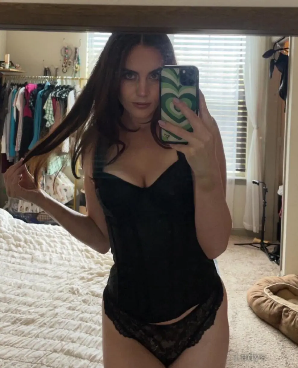 Kylie, 24 years ebony escorts girl, height 155 sm, Weight 39 kg, bedpage Springfield