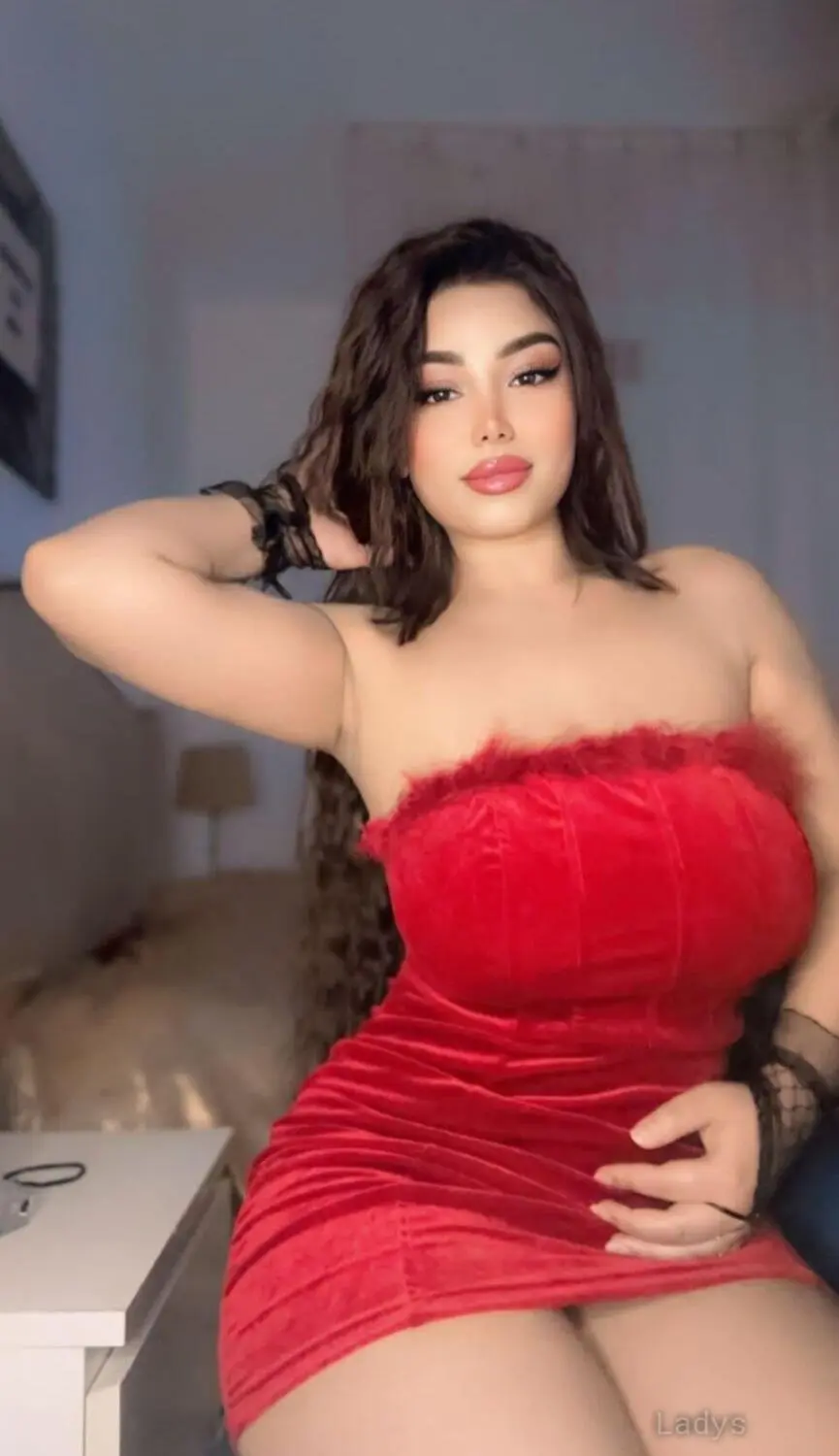 Zizi, 26 years old Beirut escort girl with big tits, height 168 sm, Weight  kg