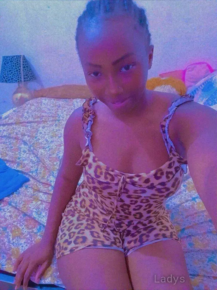 Alice, 24 years beautiful nude Beirut escorts girl, height 152 sm, Weight kg