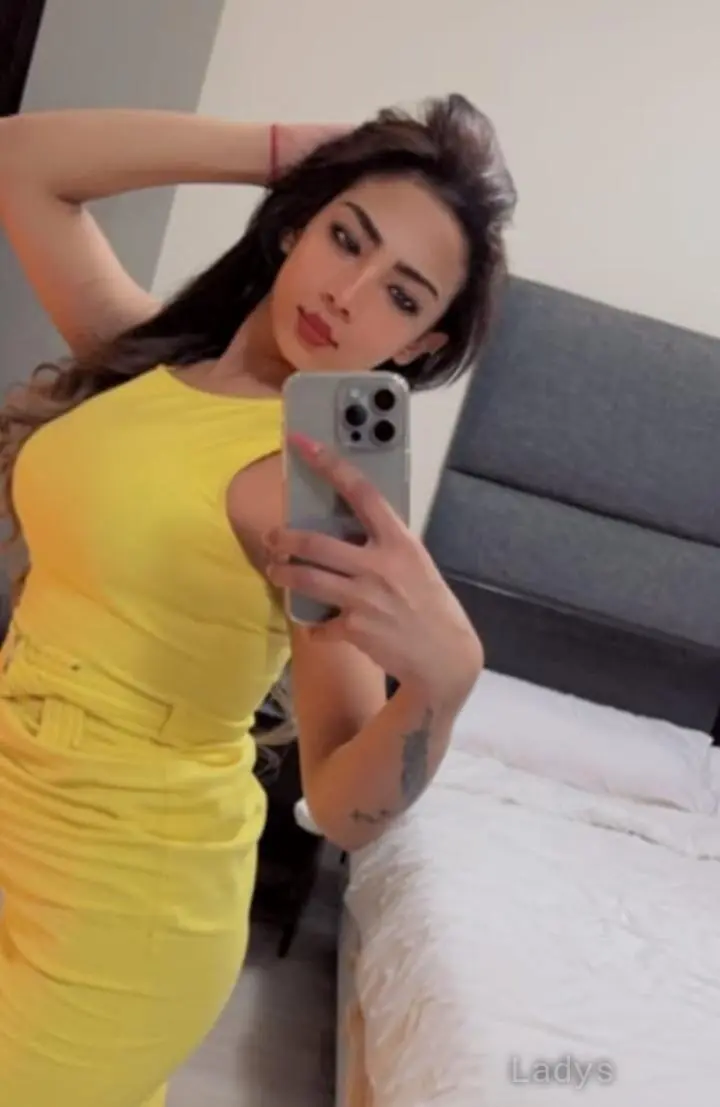 Nivin, 22 years beautiful nude Beirut escorts girl, height 169 sm, Weight  kg