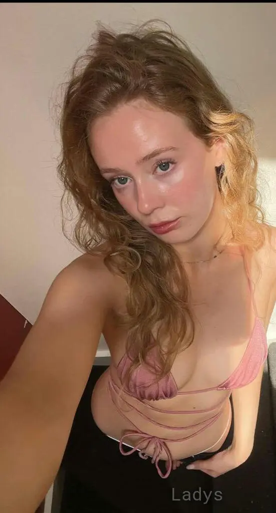 Christine, 25 years beautiful nude Belfort escorts girl, height 166 sm, Weight 57 kg