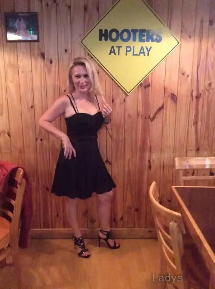 Nancy, 40 years sexy toples Benidorm scorts girl, height 162 sm, Weight  kg