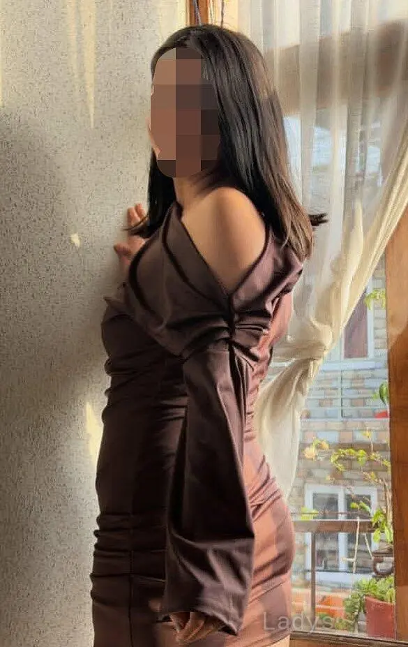 Jenny, 22 years old Berlin escort girl with big tits, height 160 sm, Weight  kg