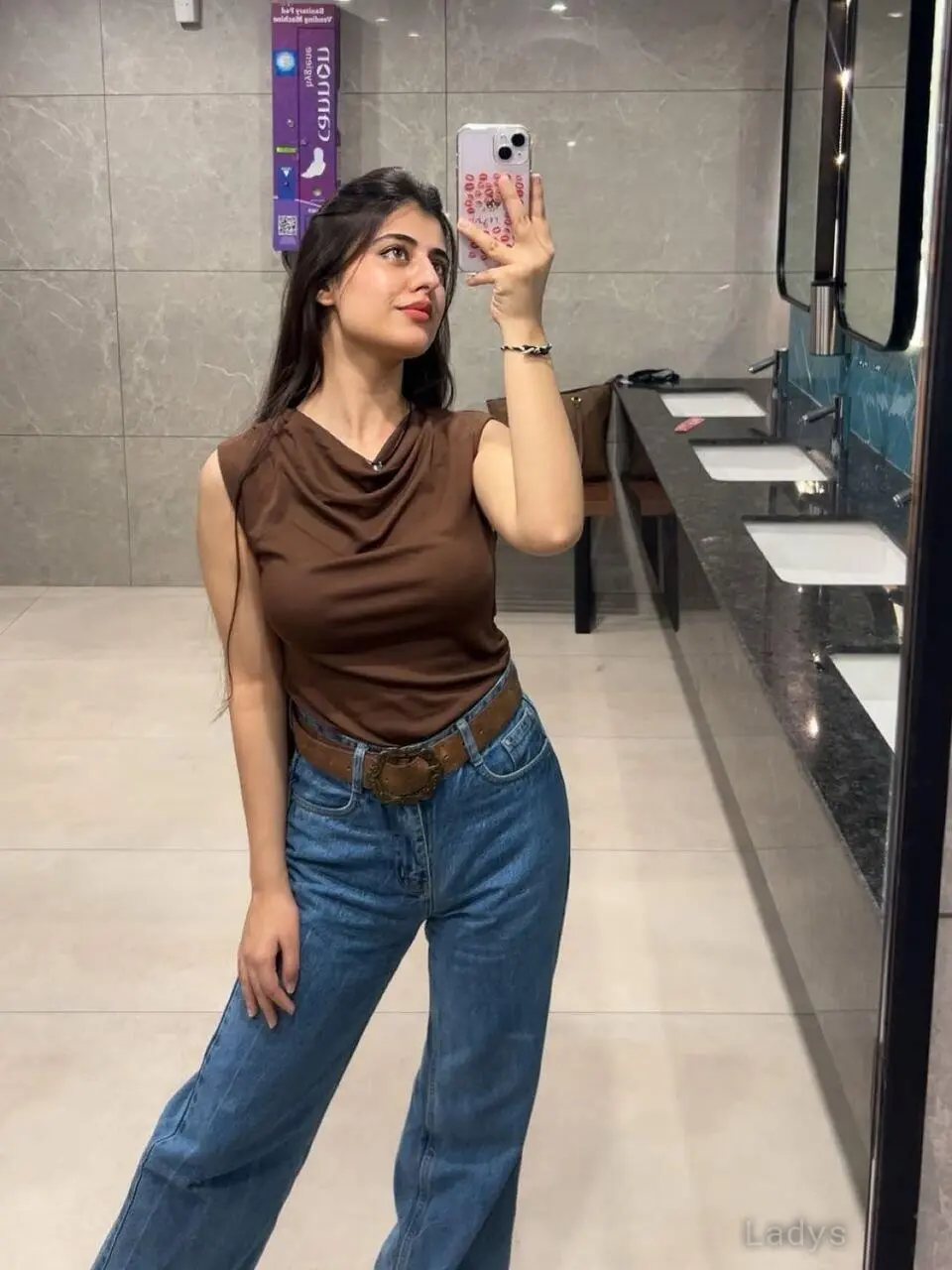 Nitya, 23 years beautiful nude Bhopal escorts girl, height 154 sm, Weight kg