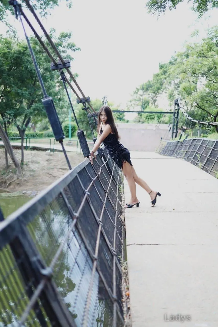 Supriya, 22 years old Bhubaneshwar escort girl with big tits, height 123 sm, Weight  kg