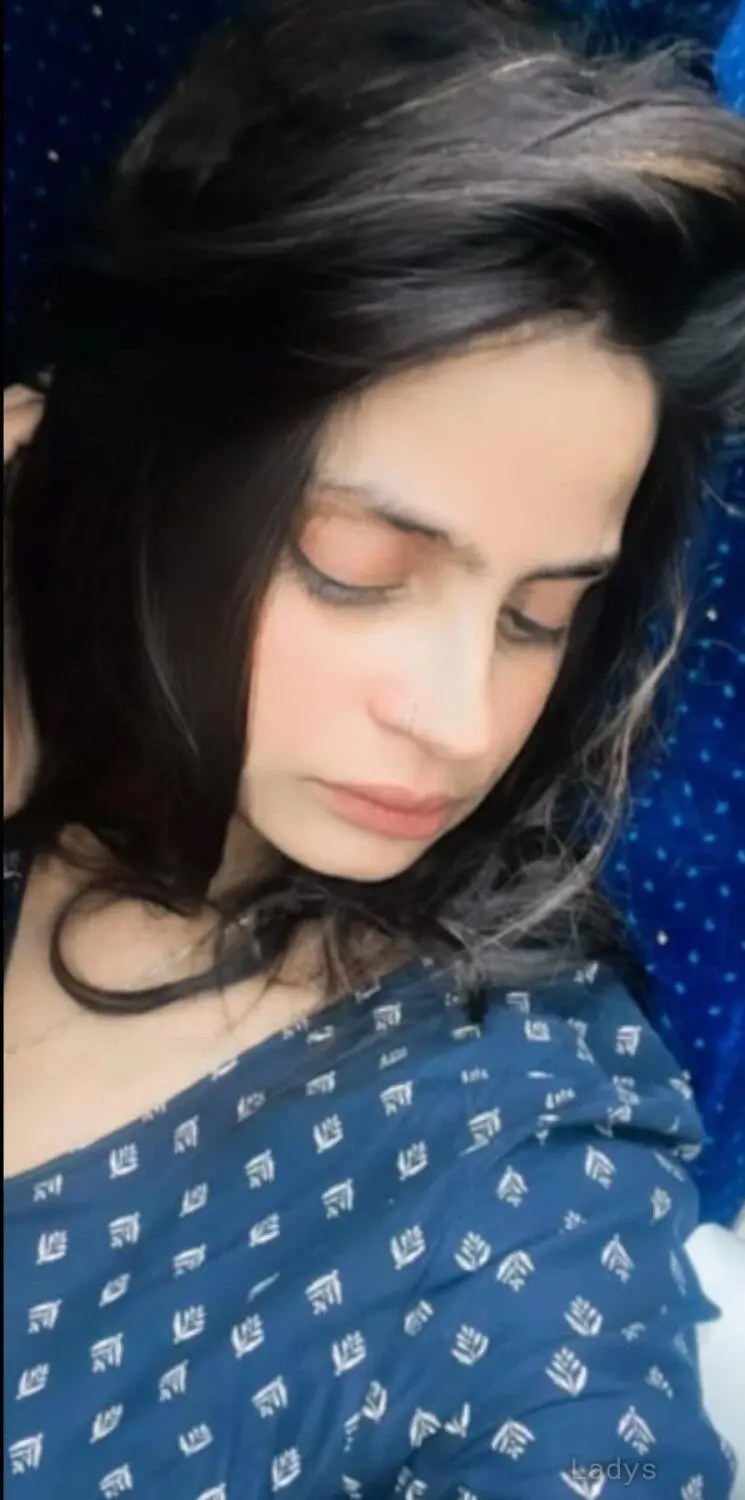 Vanshika, 24 years old Bhubaneshwar escort girl with big tits, height 172 sm, Weight  kg