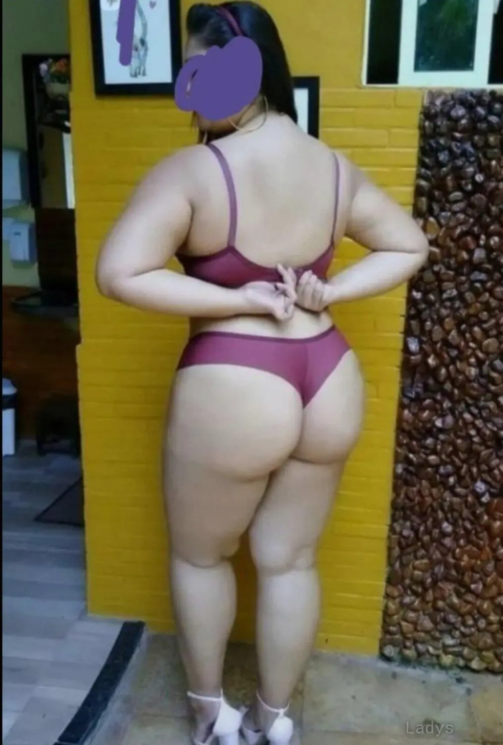 Freya, 29 years beautiful nude Bhubaneshwar escorts girl, height 159 sm, Weight  kg