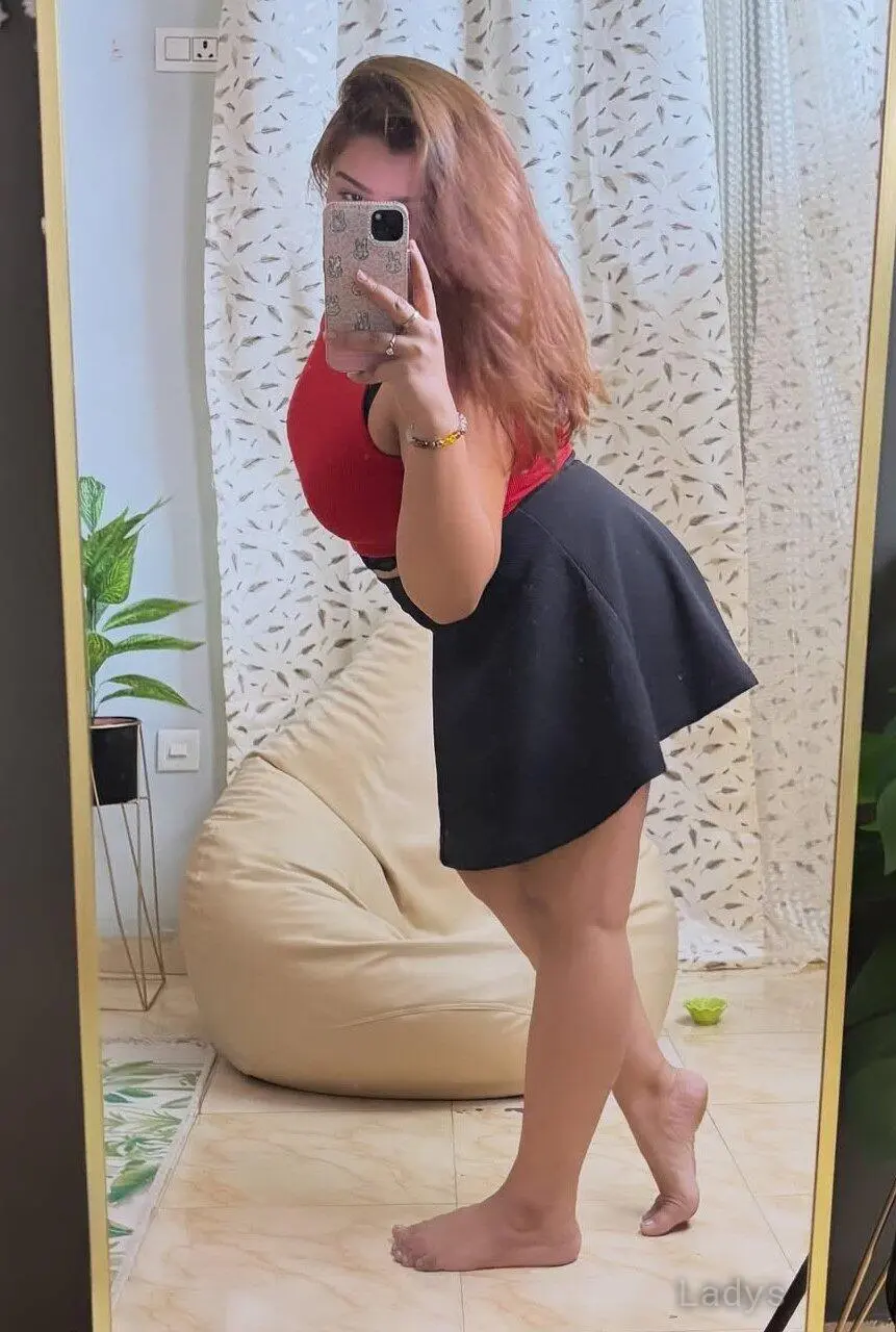 Janvi, 28 years beautiful nude Bhubaneshwar escorts girl, height 165 sm, Weight kg