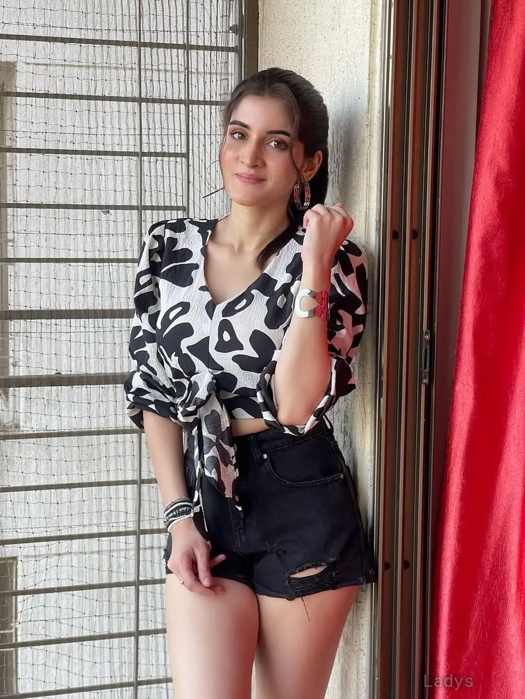 Meet, years beautiful nude Bhubaneshwar escorts girl, height sm, Weight kg