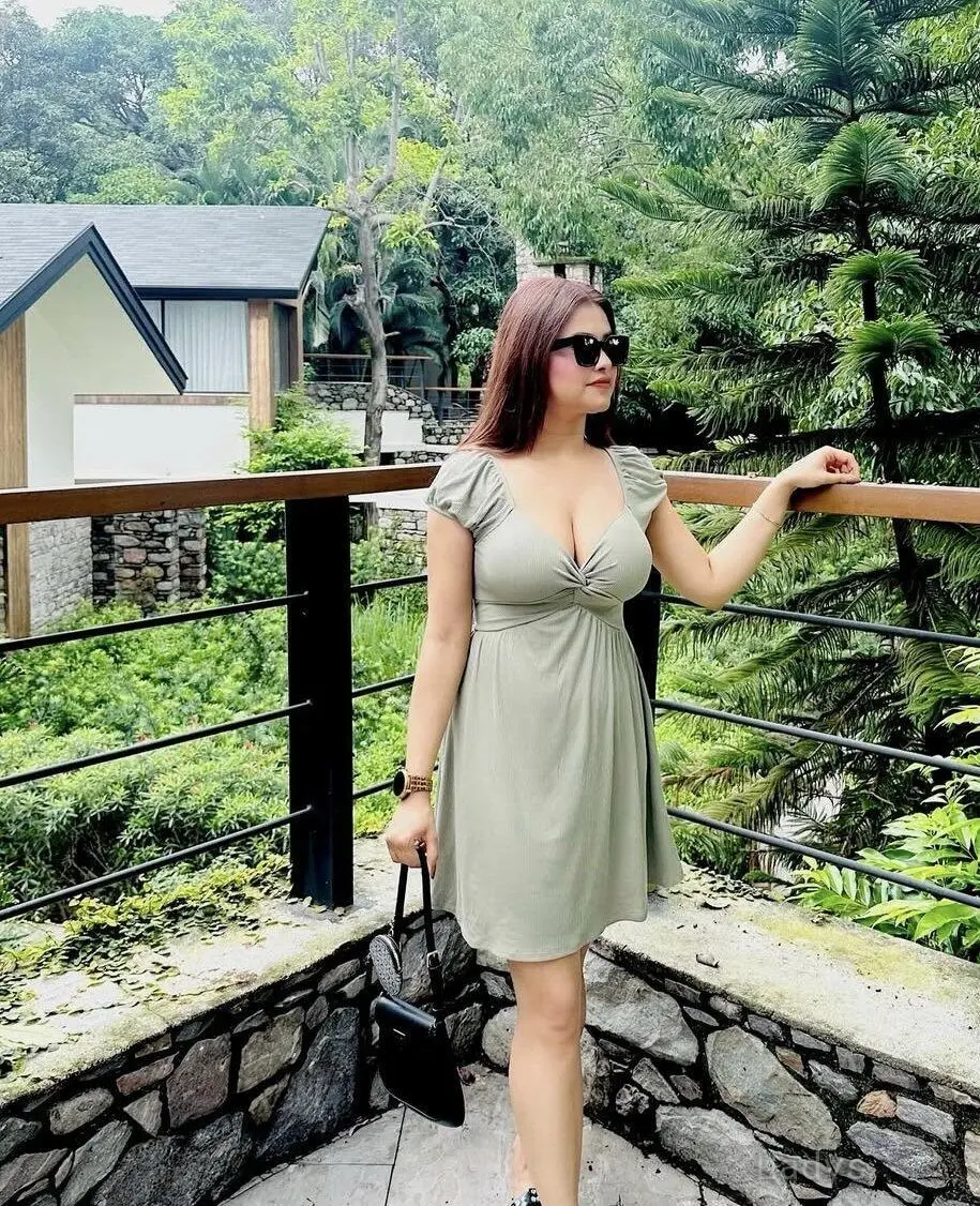 Punam,  years beautiful nude Bhubaneshwar escorts girl, height  sm, Weight  kg