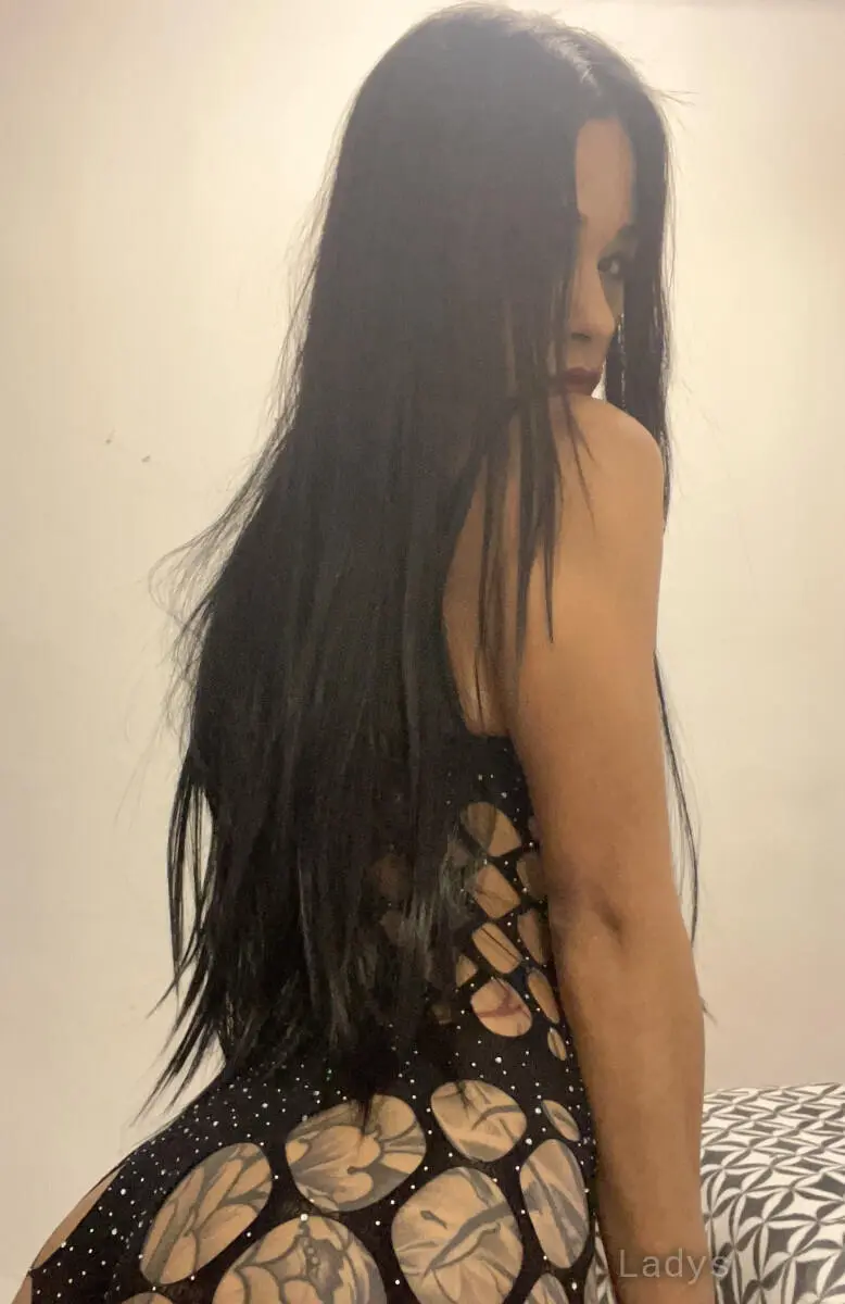Ruby, 21 years beautiful nude Bilbao escorts girl, height 160 sm, Weight 50 kg