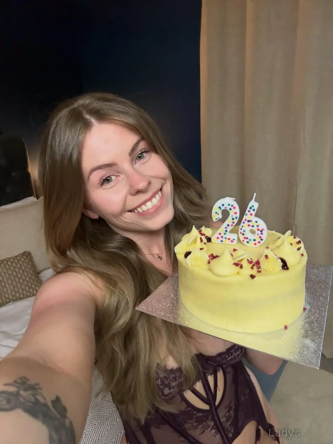 JoinerSamantha, 27 years beautiful nude Birmingham escorts girl, height 158 sm, Weight 62 kg
