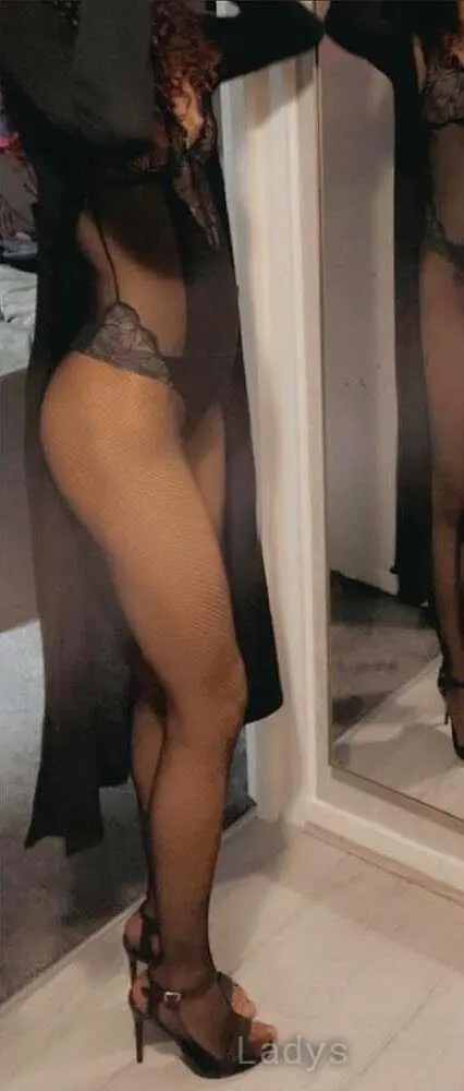 Lilly, 31 years beautiful nude Birmingham escorts girl, height 164 sm, Weight 54 kg