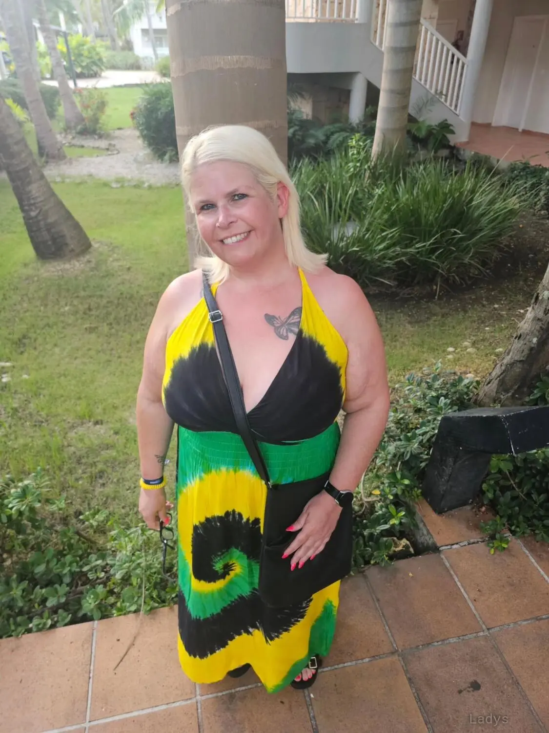 Skyler Squirt, 51 years beautiful nude Birmingham escorts girl, height 170 sm, Weight 56 kg