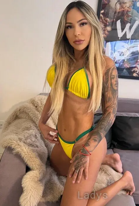 SOL BORTOLUZZI, 25 years beautiful nude Birmingham escorts girl, height 163 sm, Weight 62 kg