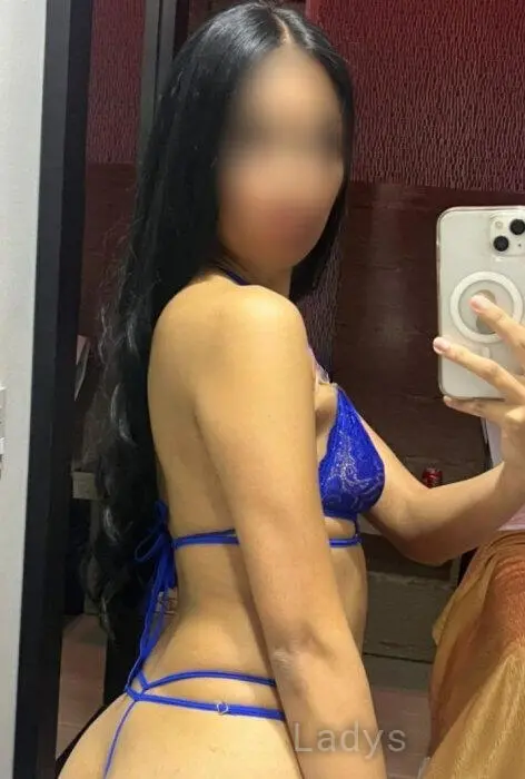 Karelis Roman, 22 years beautiful nude Bogota escorts girl, height 165 sm, Weight 60 kg