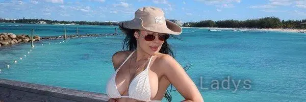 Oriana Rodhes, 28 years beautiful nude Bogota escorts girl, height 164 sm, Weight 60 kg