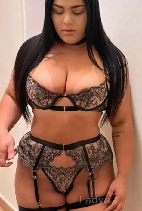 Yasmin, 27 years beautiful nude Bogota escorts girl, height 175 sm, Weight 84 kg