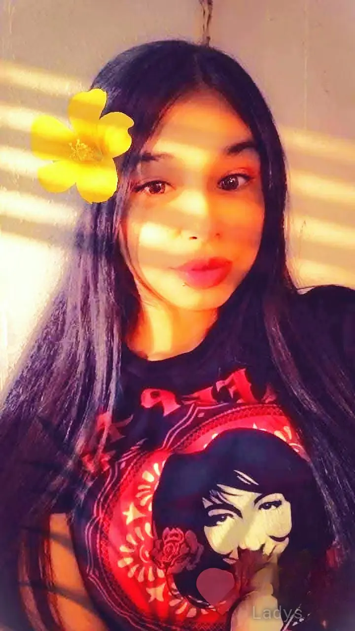 Luver Gurl, 20 years old Boise escort girl with big tits, height 161 sm, Weight 52 kg
