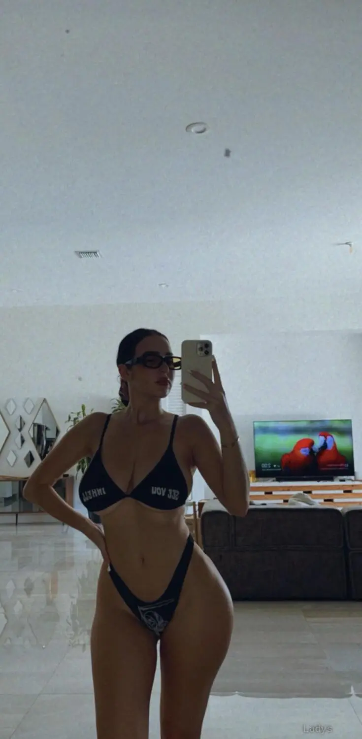 Sandra, 25 years beautiful nude Boise escorts girl, height 170 sm, Weight 55 kg