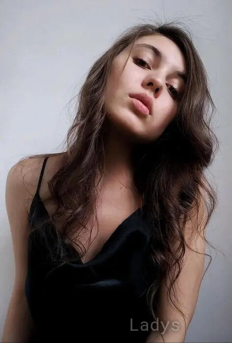 Rita, 28 years beautiful nude Bordeaux escorts girl, height 170 sm, Weight 50 kg