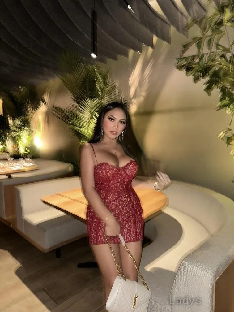 Stefani Fox, 25 years beautiful nude Boston escorts girl, height 165 sm, Weight 59 kg