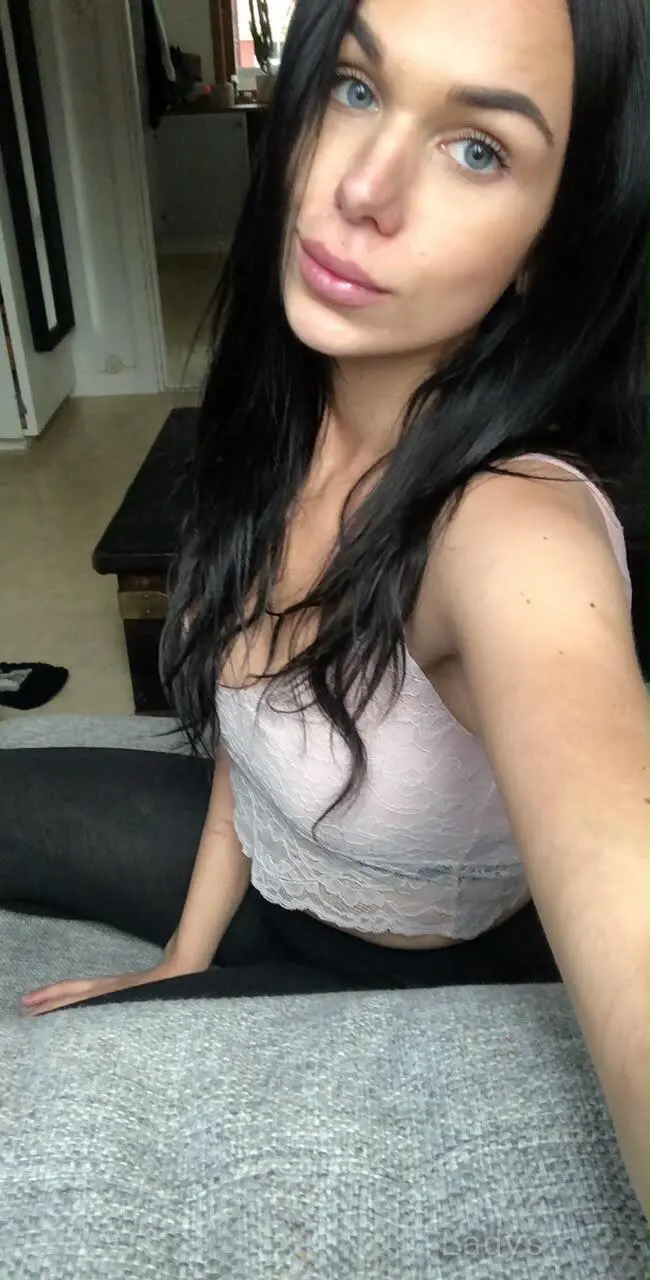 Your Favorite Girl, 27 years beautiful nude Boston escorts girl, height 162 sm, Weight 58 kg
