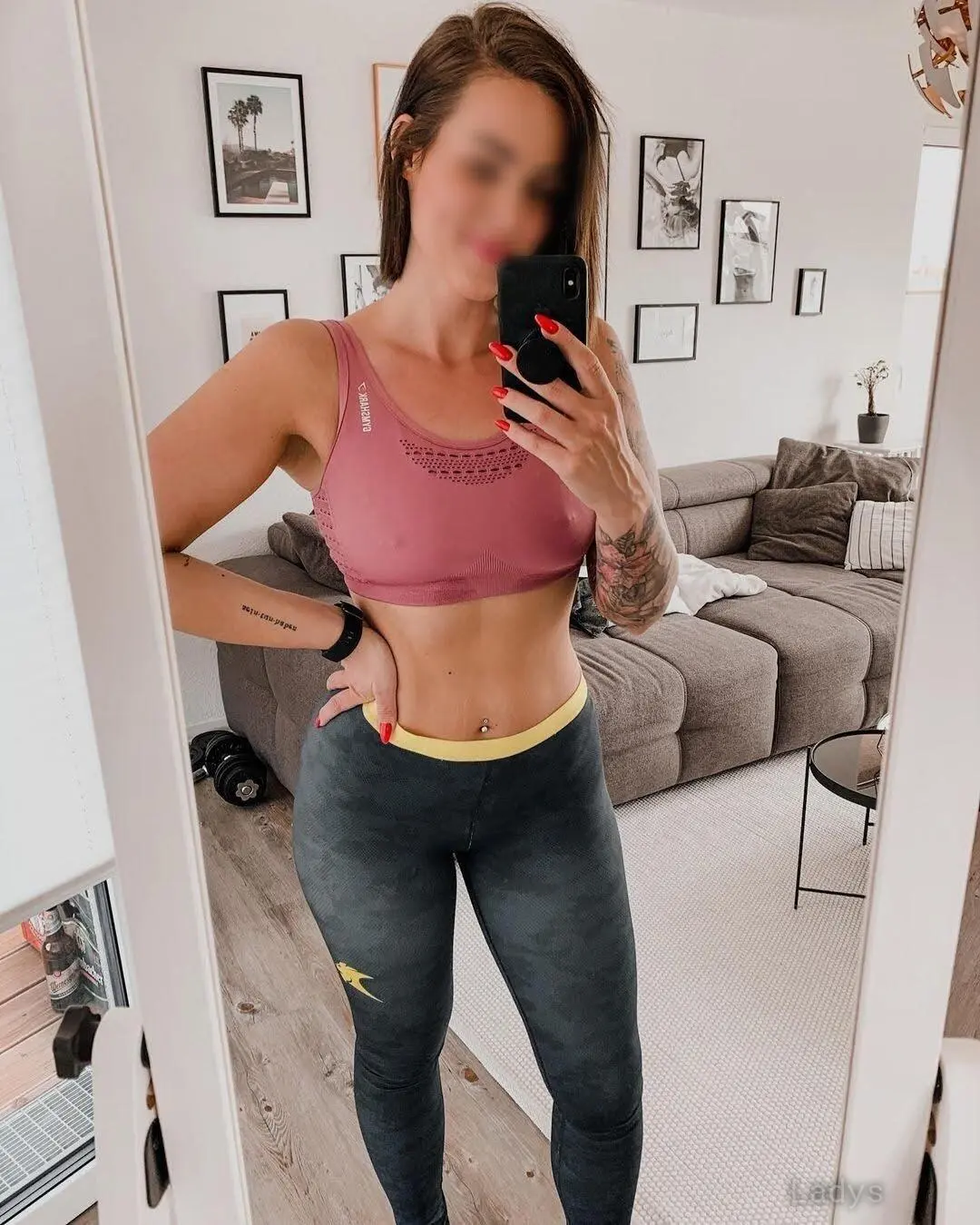 Evradine, 26 years old Bratislava escort girl with big tits, height 170 sm, Weight  kg