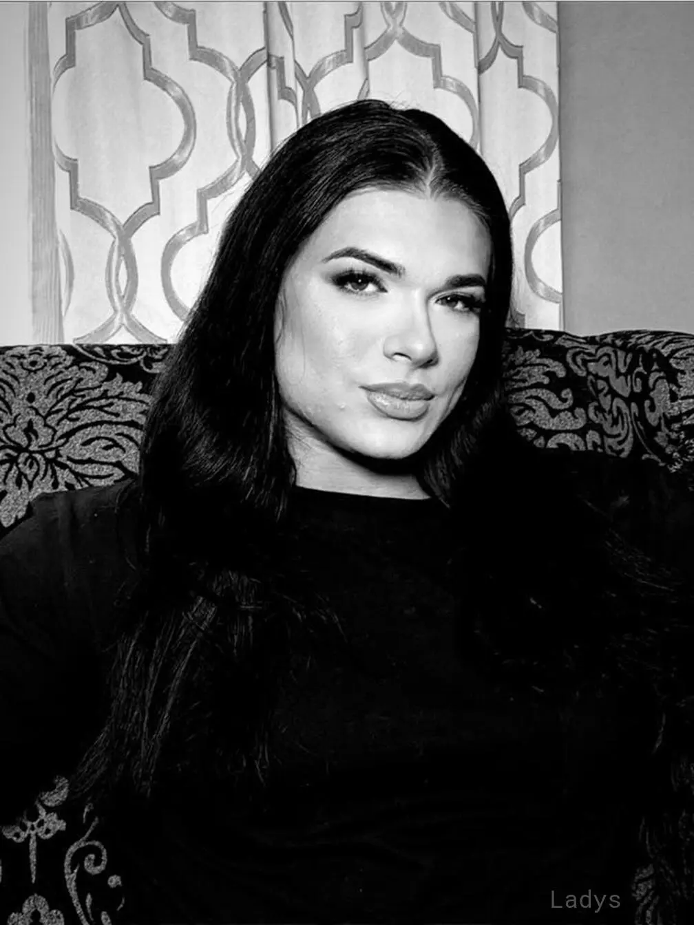 Tifani Wittman, 35 years beautiful nude Bratislava escorts girl, height 163 sm, Weight 85 kg