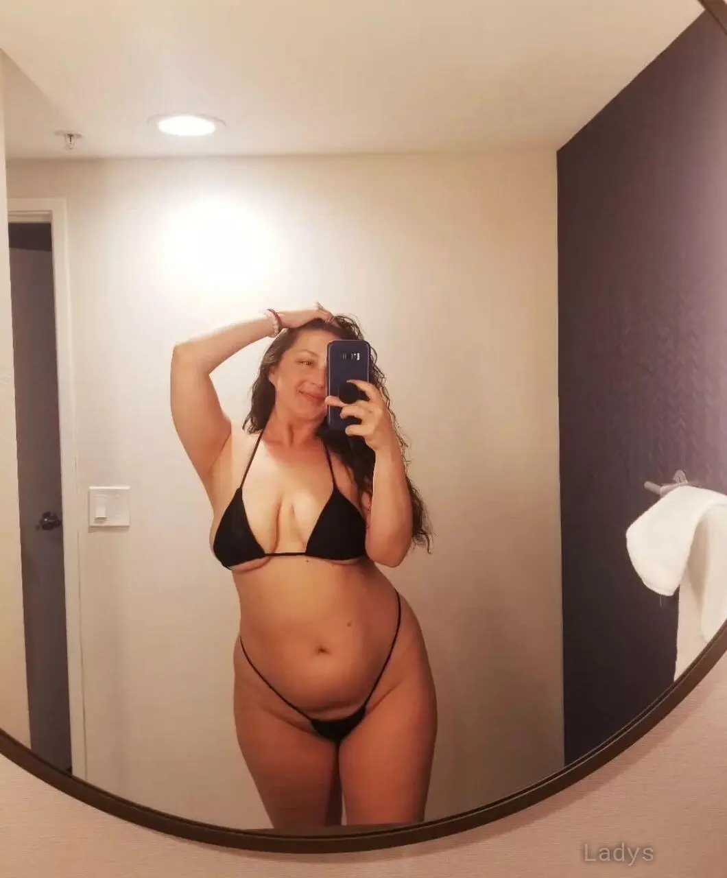 Solphie Mb8779284@gmail.com, 24 years beautiful nude Bridgeport escorts girl, height 156 sm, Weight 56 kg