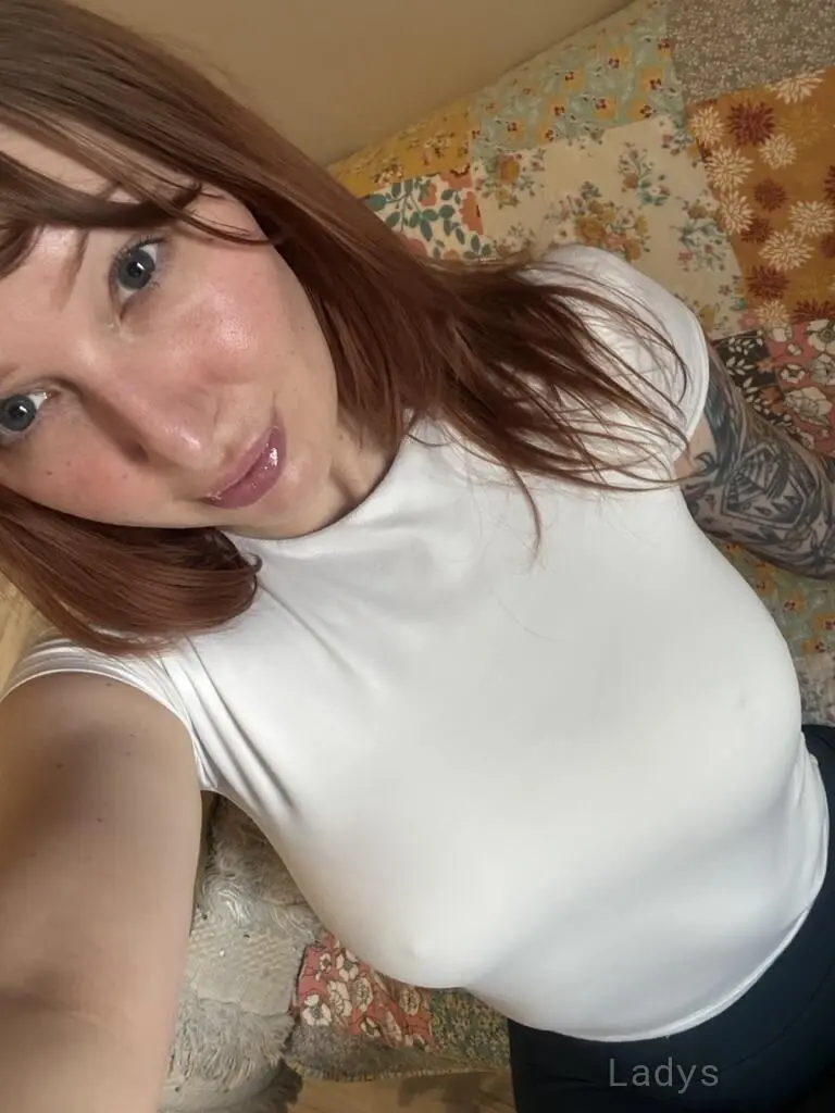 Ireenbarbiie, 25 years beautiful nude Brisbane escorts girl, height 170 sm, Weight 71 kg