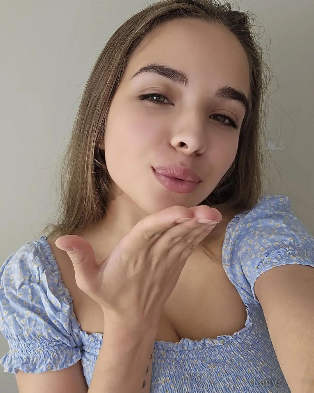 Rita, 29 years beautiful nude Bristol escorts girl, height 175 sm, Weight 45 kg
