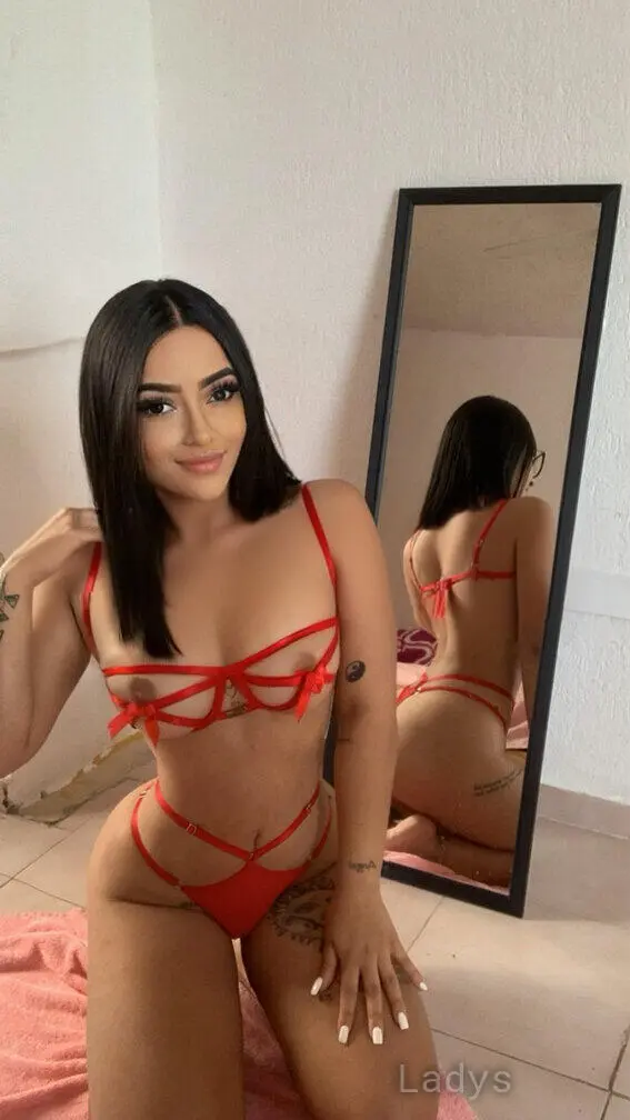 Ari, 24 years beautiful nude Brooklyn escorts girl, height 156 sm, Weight 58 kg