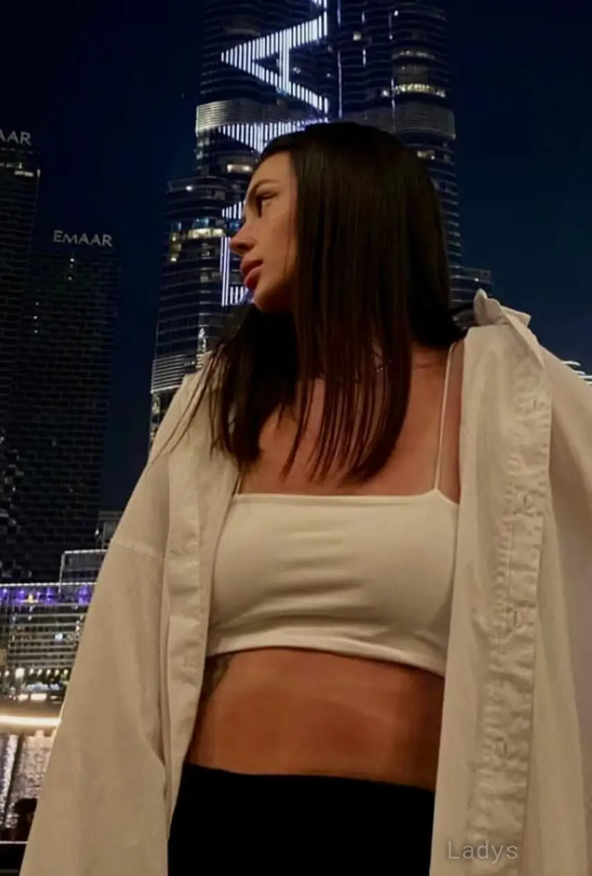 Monica Zalec, 26 years beautiful nude Brooklyn escorts girl, height 166 sm, Weight 54 kg