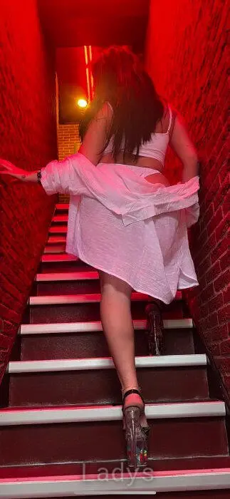 Bella, 29 years beautiful nude Bruges escorts girl, height 160 sm, Weight 57 kg