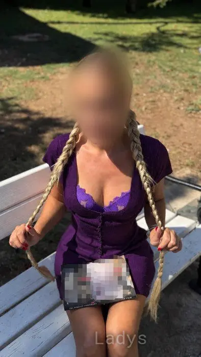 Sandra, 27 years old Budva escort girl with big tits, height 166 sm, Weight 55 kg