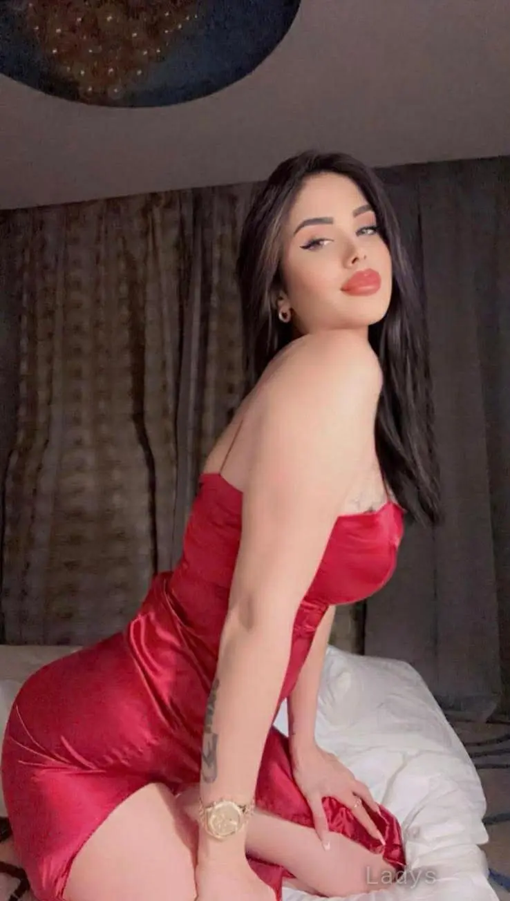 Kiwii Lita, 24 years beautiful nude Budva escorts girl, height 166 sm, Weight 48 kg