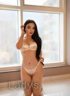 lisa, 24 years beautiful nude Budva escorts girl, height 168 sm, Weight 51 kg