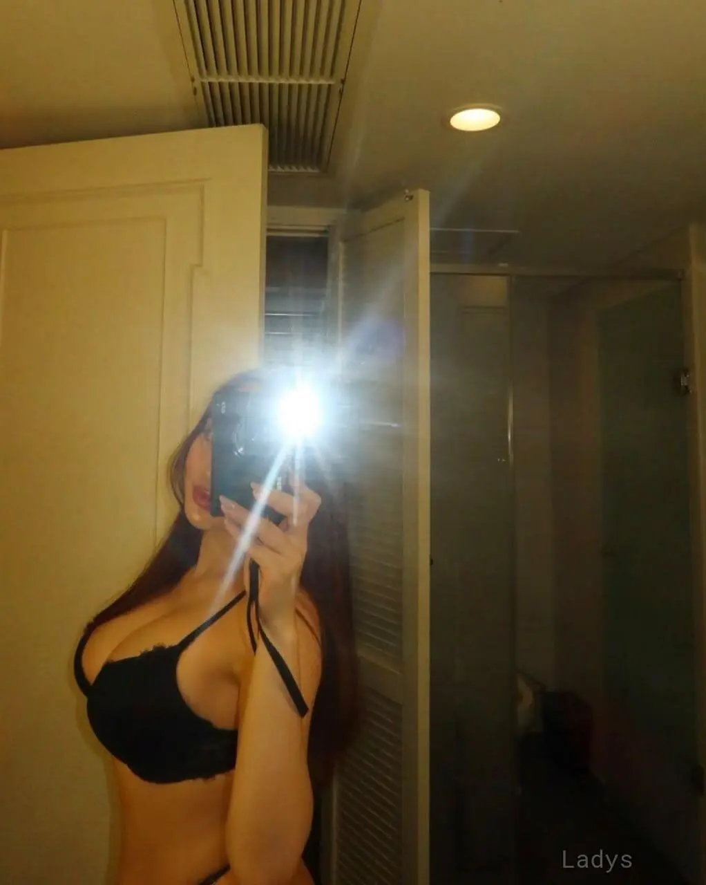 Ruby, 29 years beautiful nude Budva escorts girl, height 170 sm, Weight 55 kg