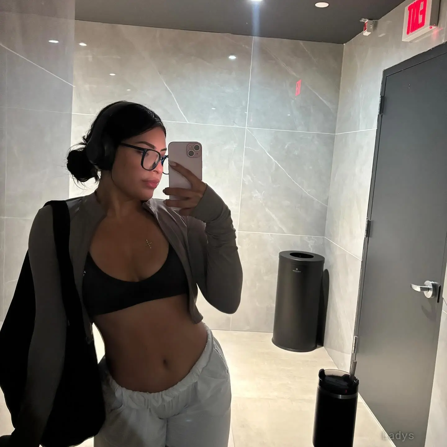 Amelia, 24 years beautiful nude Buffalo escorts girl, height 166 sm, Weight 44 kg