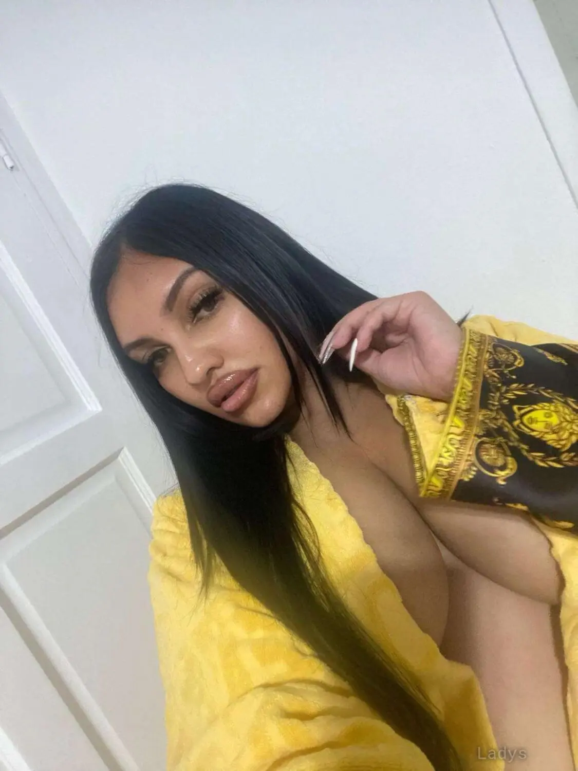 damyel, 29 years beautiful nude Buffalo escorts girl, height 163 sm, Weight 66 kg