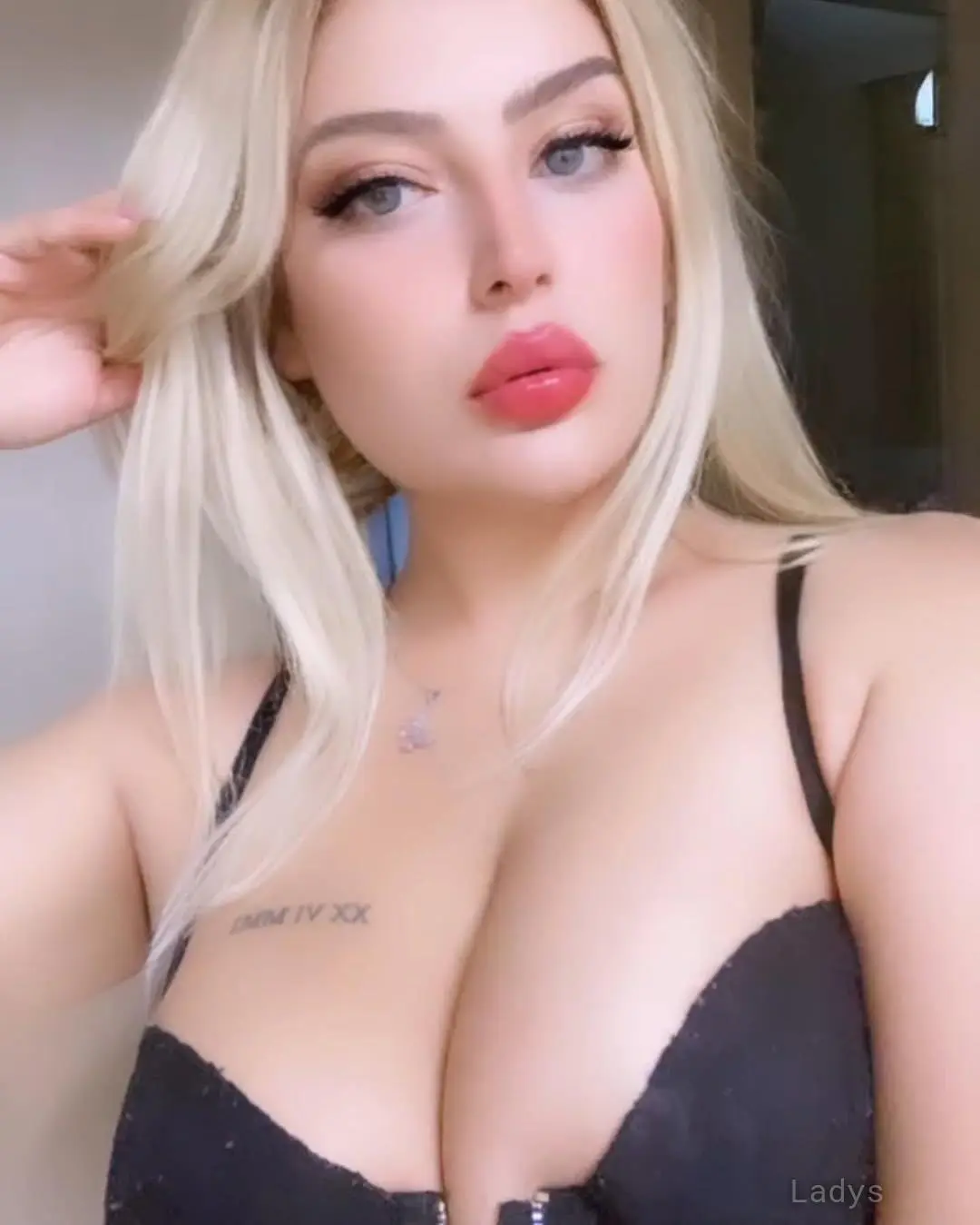 Natele, 21 years beautiful nude Buraidah escorts girl, height 165 sm, Weight kg